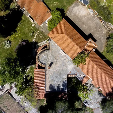 Terracotta Villa Delphes