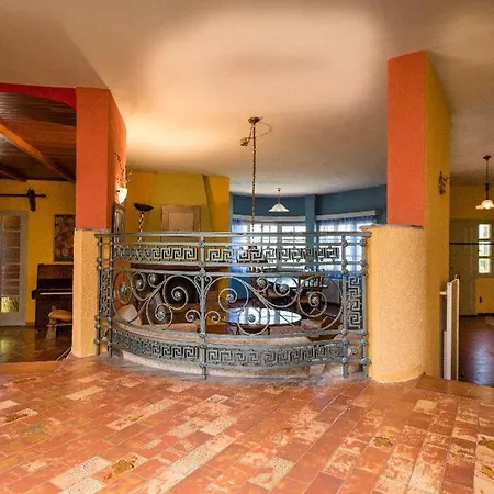 Villa Terracotta
