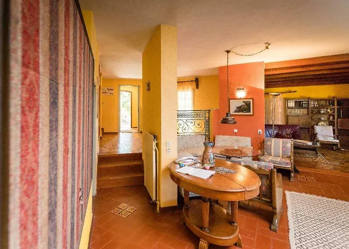 Villa Terracotta Delphi